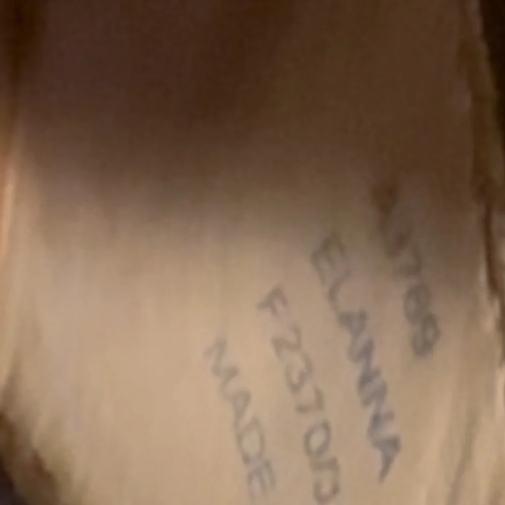 COACH Elanna Heeled Sandals.Khaki & Brown Size 9.5 Used.Like New Condition - Picture 5 of 5